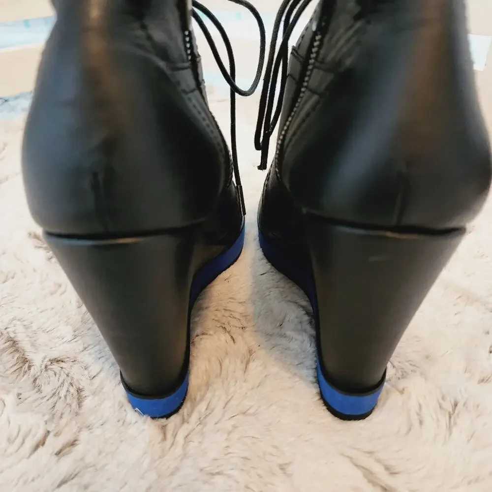NANETTE LAPORE BLACK PLATFORM TIE SHOES SIZE 8.5